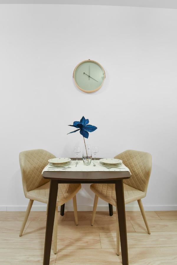 Studio Win Herastrau Voluntari ภายนอก รูปภาพ